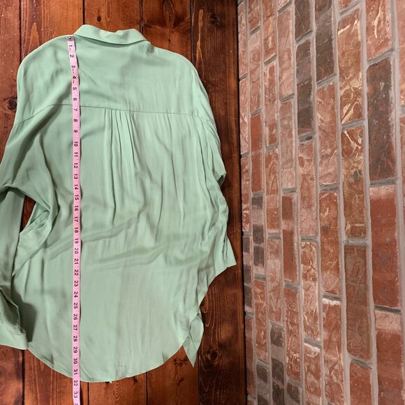 Maeve Anthropologie Sage Green Sandbridge Button Down Medium Tie Front Shirt EUC - Picture 9 of 12